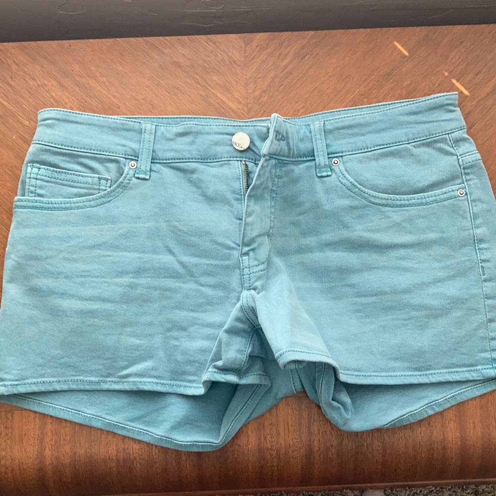 Women’s BKE Jean shorts-beautiful color